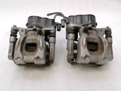 Mercedes EQA H243 EQA350 bromsok bak A2474233900 bromsok bak set