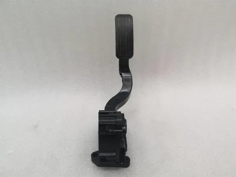 Tesla Model 3 Gas Pedal (electrical) Tesla Model 3 Long Range Throttle Pedal (Electr...
