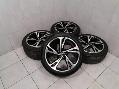 Jeu de jantes en alliage Audi E-Tron GT 4J3601025AM 20&quot; 11JX20 ET40 9JX20 ET54