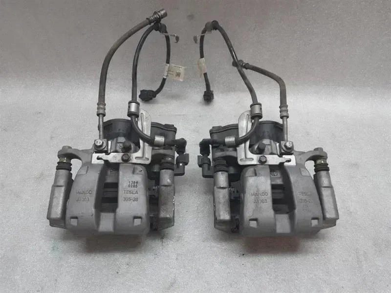 Tesla Model 3 Brake caliper Tesla Model 3 Long Range Rear Brake Caliper 104...