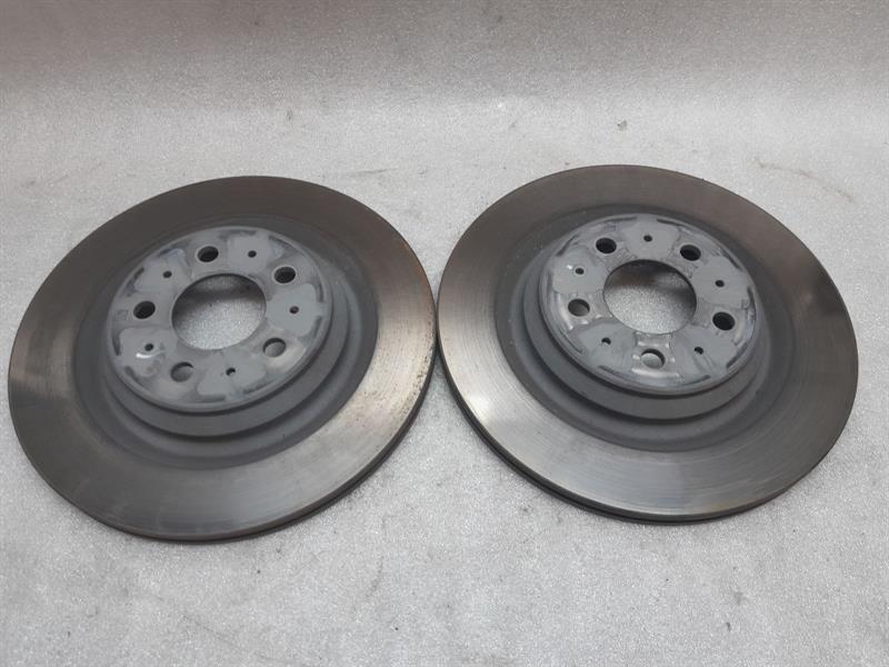 Tesla Model 3 Brake Disc Rear Tesla Model 3 Long Range Brake Disc Rear 104463...