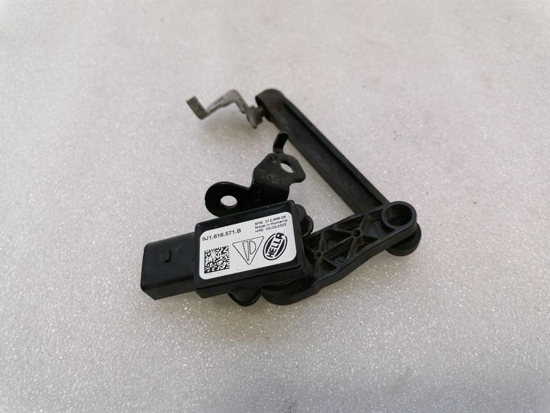Audi e-tron GT (FW) Sensor Audi E-Tron GT RLH Level Sensor 9J1616571B Rear...