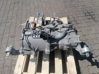 AUDI E-TRON GT Dzinējs 9J1901153D AIZMUGURĒJĀ AIZMUGURĒJĀ PIEDZIŅA VIENĪBA PORSCHE TAYCAN 4S