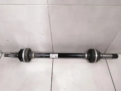 Audi E-Tron GT drivaxel bak höger 9J1501202B bak höger drivaxel