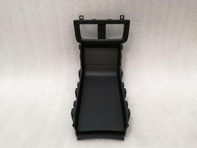 Porsche Taycan Porsche Taycan 9J Console Compartment 9J1863383 Bowl Lid Storage Tray