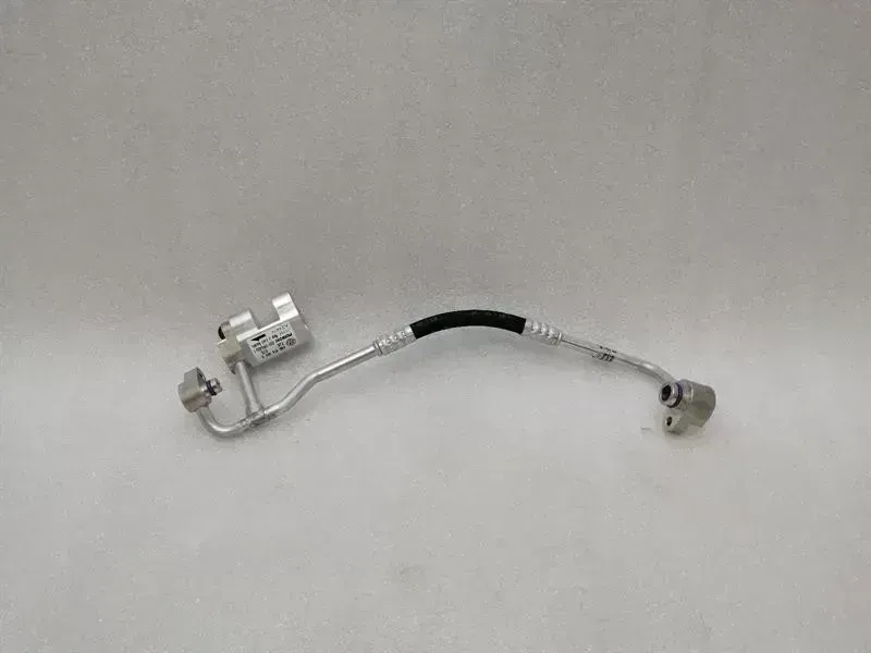 Porsche Taycan Porsche Taycan 9J A/C pipe 9J1820741B air conditioning line air conditioning