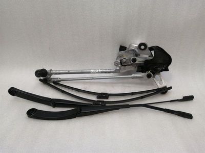 Porsche Taycan 9J Frontwischermotor 9J1955024C RECHTER GRIFF RHD.