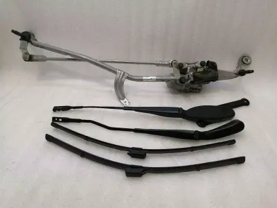 MERCEDES EQC400 EQC N293 PRIEKŠĒJĀS TĪRĪTĀJA DZINĒJS A2538209800 RHD LABĀS puses stūre