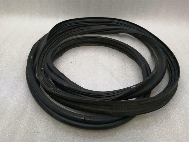 Mercedes-Benz EQC (N293) 2019-... Mercedes EQC400 EQC N293 Tailgate Seal A2937402700 Seal Rubber Tailgate