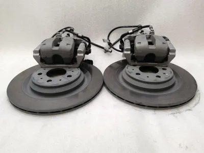 Tesla Model 3 EPB PBM Bremsensatz hinten 1044631-00-D Hinterradbremssystem