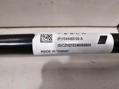 Tesla Model 3 Long Range Anti Roll Bar Rear 1044485-00-A Задна стабилизираща щанга