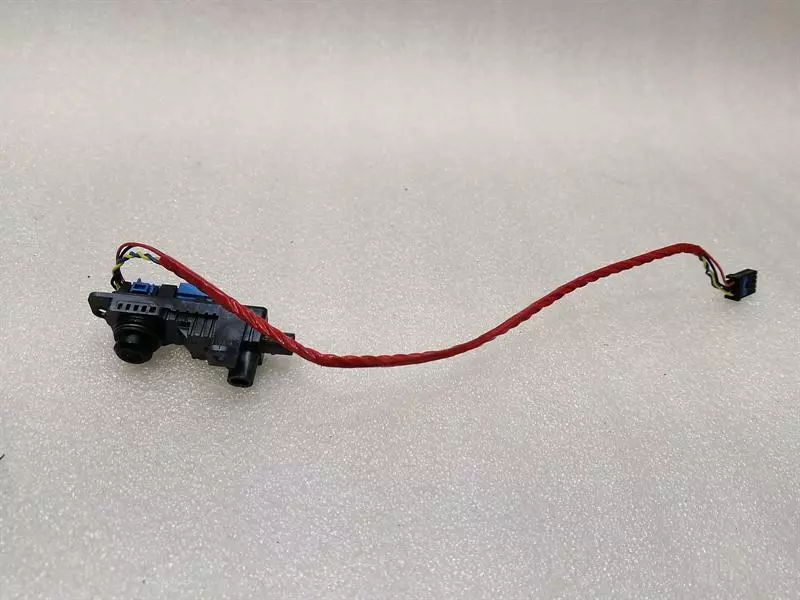 Tesla Model 3 TESLA MODEL 3 B POST OUTER CAMERA AUTOPILOT 1092978-00-C B-Pillar CAMERA Body type: Hatchback
Fuel: ELECTRIC