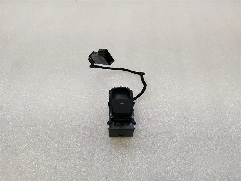 Tesla Model 3 Window Switch 1081038-02-F Switch