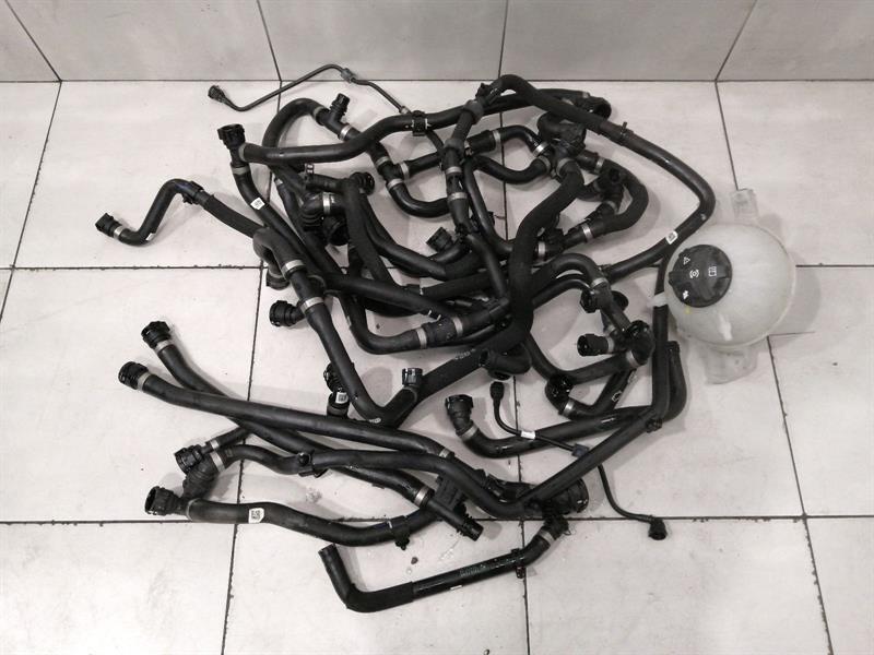 BMW X3 / iX3 (G01) 2017-2024 BMW iX3 G08 cooling pipe set 7944058 cooling water hose hose set