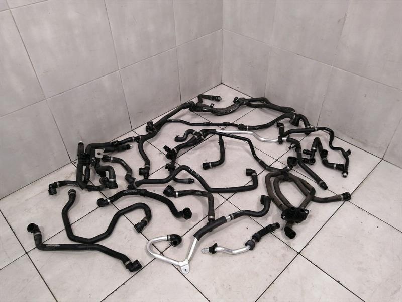 Mercedes-Benz EQC (N293) Mercedes EQC N293 cooling pipe set A2935010900 cooling water hose hose set Body type: SUV
Fuel: ELECTRIC