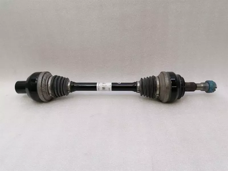 Mercedes EQC400 EQC N293 Left Rear Drive Shaft A2933501100 Drive Shaft Left