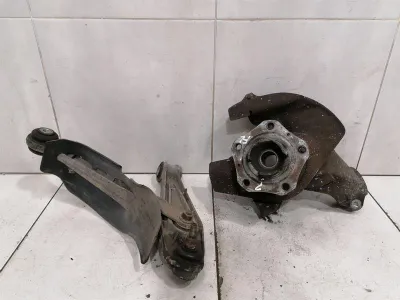 Porsche 911 996 Moyeu avant gauche 99634166505 Boîtier de roulement de roue avant gauche TURBO C4S