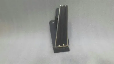 Porsche 911 997 accelerator pedal (electrical) 99742302102 accelerator pedal