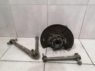 Porsche 911 993 задна лява главина 99333115500 корпус на колесен лагер задна лява КОМПЛЕКТ
