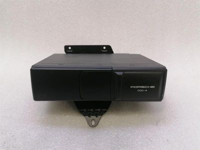 Porsche 911 996 CD-Wechsler 99664513000 CD-Wechsler