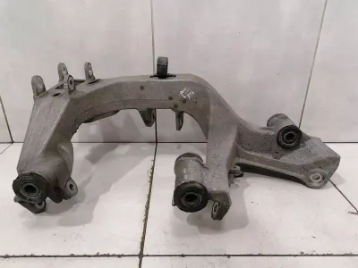 Porsche 911 996 подрамка задна дясна 996331156 рамка на оста задна ос дясна