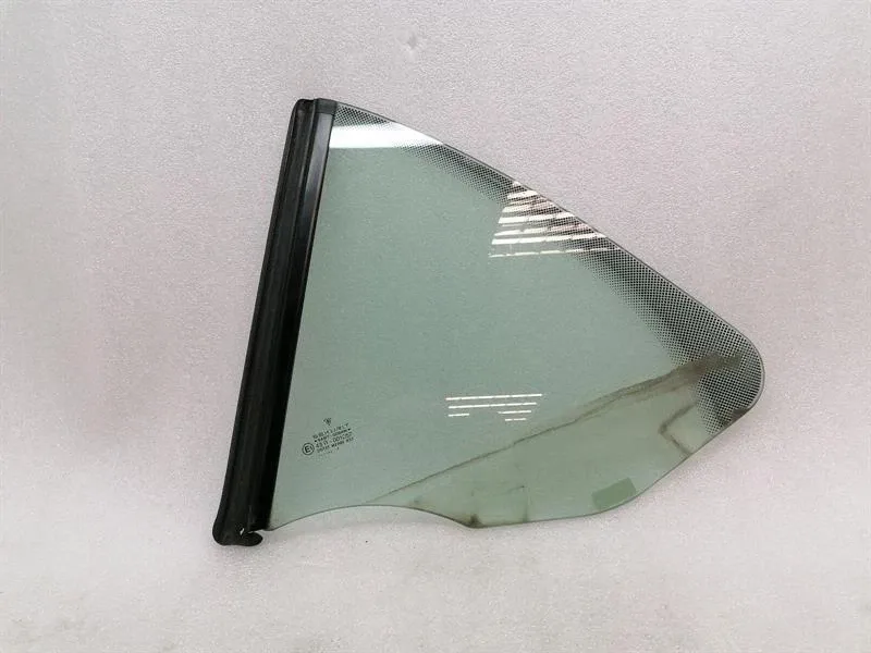 Porsche 911 996 left rear quarter glass 99654311108 door window rear Li convertible