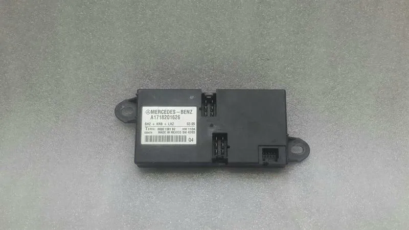 Mercedes SLK350 R171 seat heated module A1718201626 seat heater control unit
