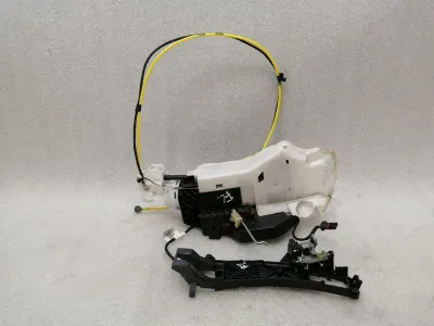 Serrure de porte gauche pour Mercedes SL R230 FLH A2307200735