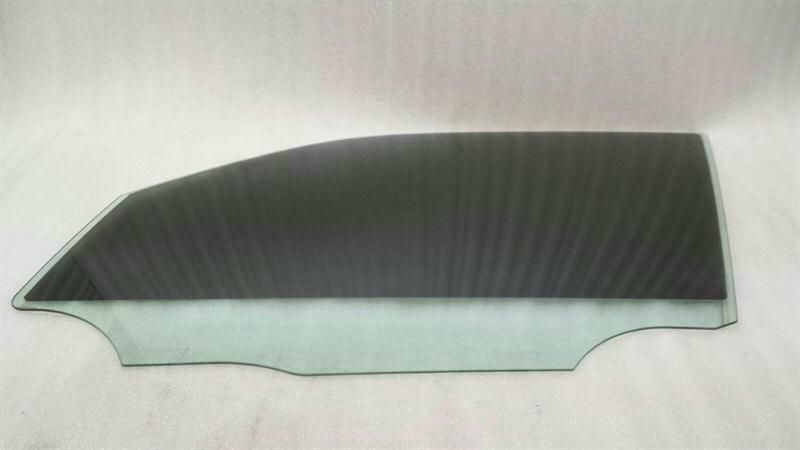 Mercedes GLK X204 FLH door glass A2047250300 door window front left