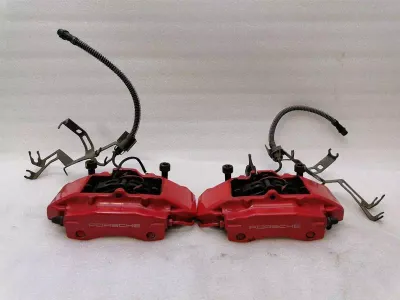Porsche Cayman S 981 tylny zacisk hamulcowy 98135205210 tylny zacisk hamulcowy Brembo