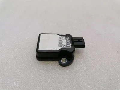 Датчик XUS RX RX450h AL20 89183-48020 YAW RATE