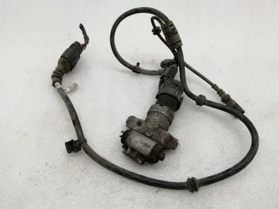 Porsche Boxster 981, двигатель 97035209205, привод стояночного тормоза