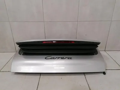 Porsche 911 996 Dzinēja aizmugurējais vāks 99651222102 Bagāžas nodalījuma durvis