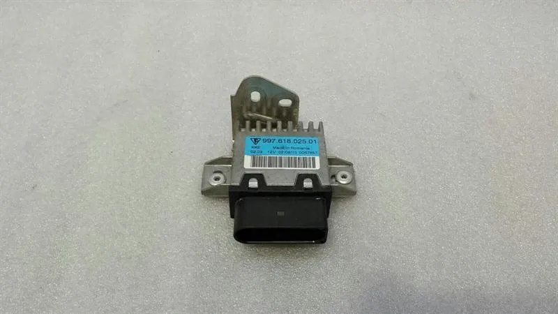 Porsche Boxster 987 fuel pump module 99761802501 control unit fuel pump