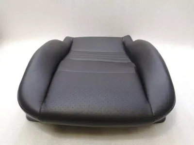 Porsche 911 996 Turbo, правая накладка на сиденье, кожаная отделка левого сиденья