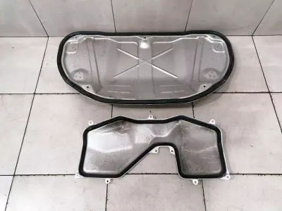 Cache moteur Porsche Boxster 987 98751321100 Cache moteur