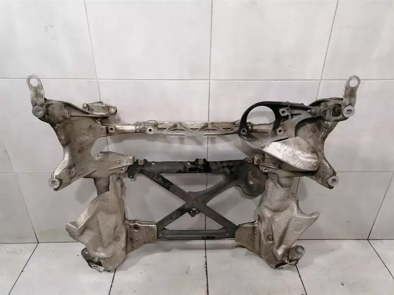 Porsche Macan 95B Beam Subframe Front 95B399315B Front Axle Support