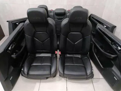 Porsche Macan 95B Seat GTS Seat 12-Way GTS SVART LÄDER SVART