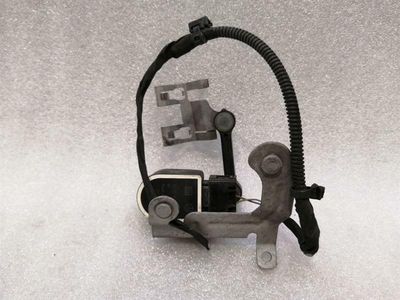Mercedes C Klass W205 Bak Höger NIVÅsensor A2139050801 Nivåsensor