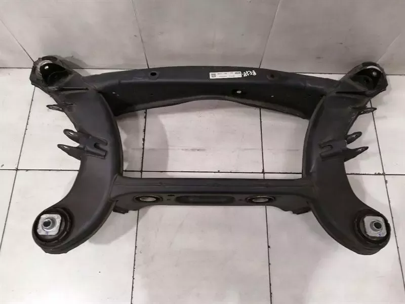 Mercedes C43 AMG C205 W205 Subframe Rear A2051500514 Axle Frame Rear Axle