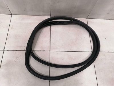 Mercedes C Coupe W205 Uszczelka drzwi prawych A2056363800 Uszczelki drzwi Re
