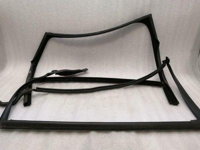 Range Rover Sport L494 RRH Door Seal DK62-250A20-A Door Seals Rear Right
