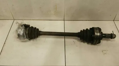 Porsche 911 930 vänster bak drivaxel 91133203308 drivaxel bak vänster