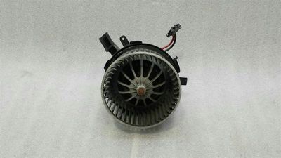 Audi S5 8T RHD sildītāja ventilators labajā pusē