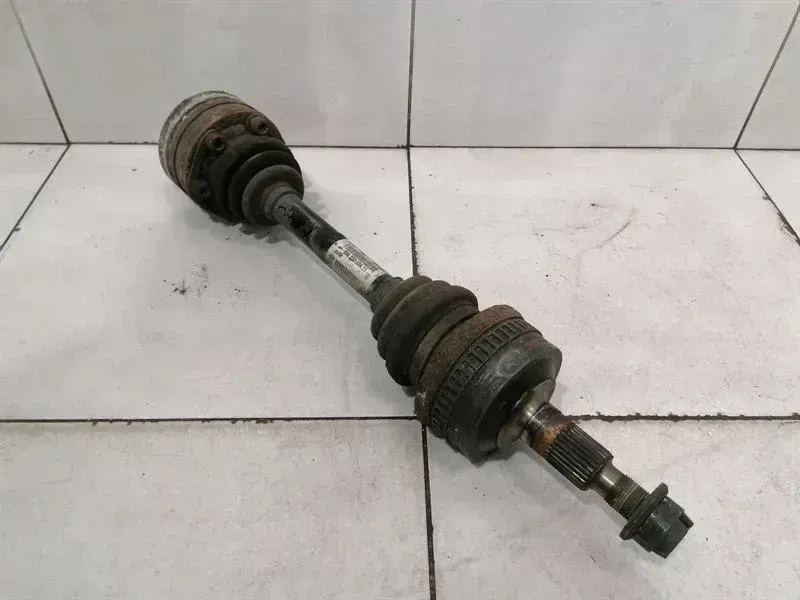 Porsche 911 (996) Porsche 911 996 Drive Shaft Rear Re 99633202411 Rear Right Drive Shaft TURBO Body type: Coupe
Fuel: Petrol