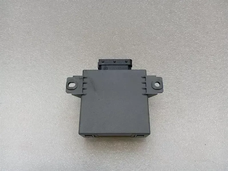 Porsche 911 (996) Porsche 911 996 Electronic Module 99661511300 Control Unit RAIN SENSOR Body type: Coupe
Fuel: Petrol