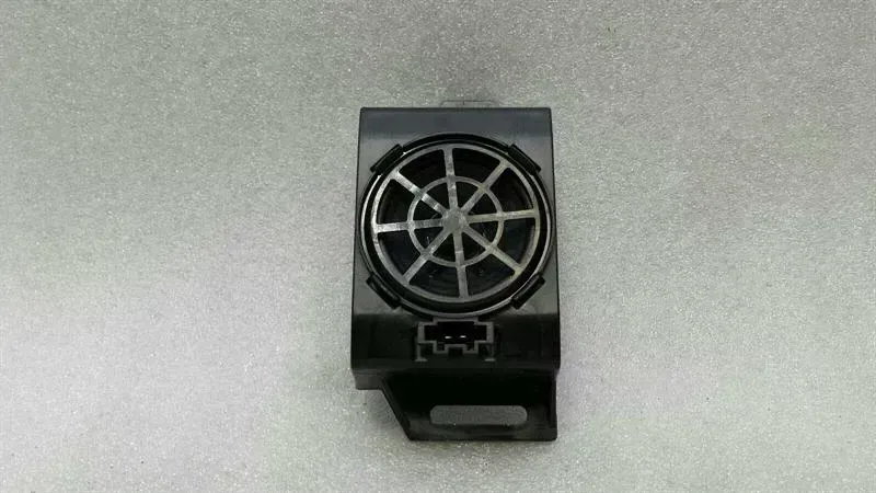 Porsche Cayenne Porsche Cayenne 958 92A PDC Speaker 7PP035709A Loudspeakers Body type: SUV
Fuel: Petrol