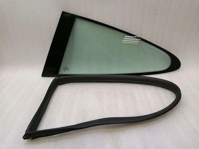 Porsche 911 997 vänster bak kvartsglas 99754311105 dörrfönster 1⁄4 bak vänster