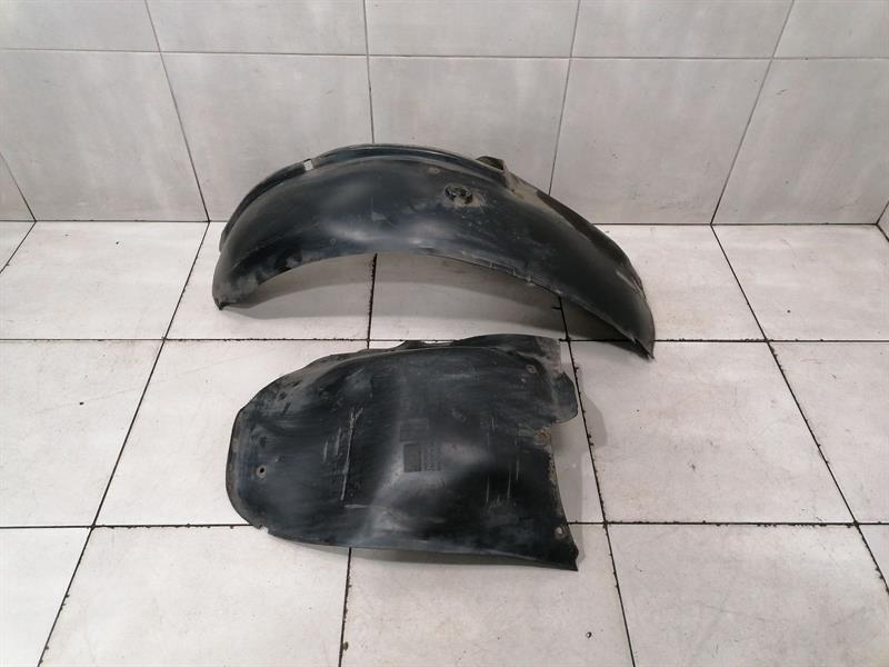 Porsche 911 (997) Porsche 911 997 turbo wheel arch liner 99750462400 wheel arch cover rear right Body type: Coupe
Fuel: Petrol
