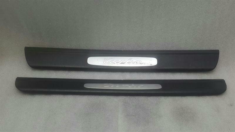 Porsche 911 (997) Porsche 911 997 Turbo Door Sill Set 997551303 Door Sill Set Body type: Coupe
Fuel: Petrol